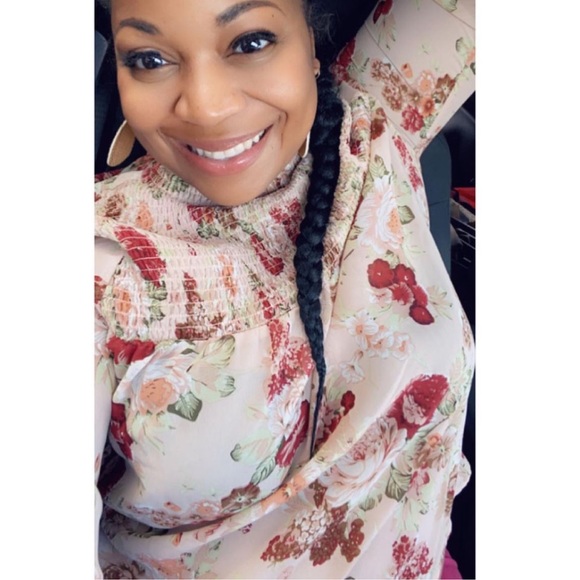 Floral spring or summer sheer blouse - Picture 2 of 2